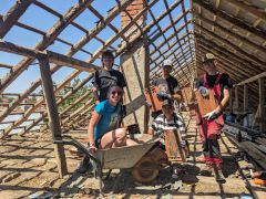 Klub Hnutí Brontosaurus Dobrodošli